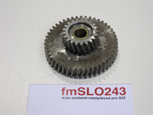 Sprocket-intermediate gear for S22