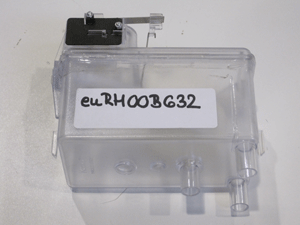 Float with closing valve