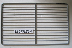 Rošt GN1/1 poplastovaný