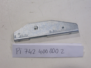 Door hinge attachment P-524 RUD, pos. 2 (1 pc.)